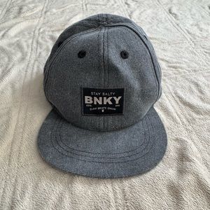 Binkybros BNKY flat-brim trucker skater SnapBack hat